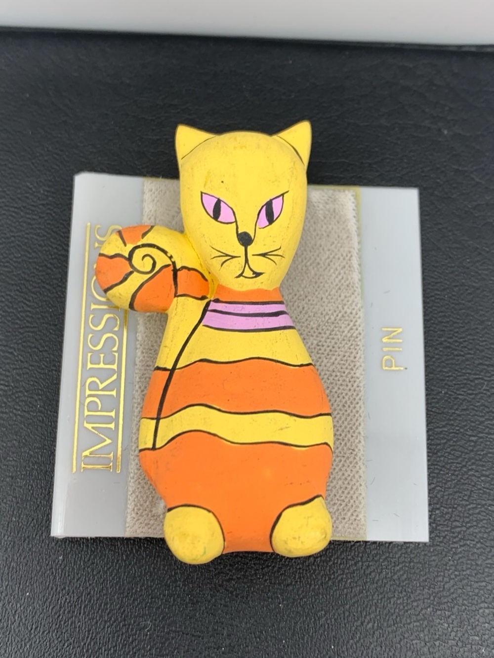 Vintage NOS Impressions Yellow, Orange & Pink Striped folk Art look Cat brooch